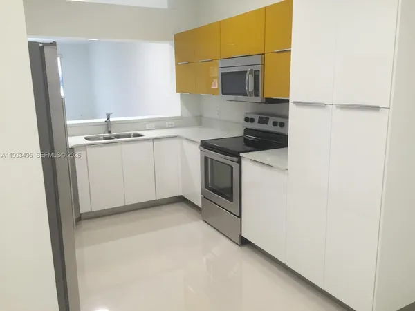 $3,600 | 10750 Northwest 66th Street, Unit 203, Doral, FL 33178