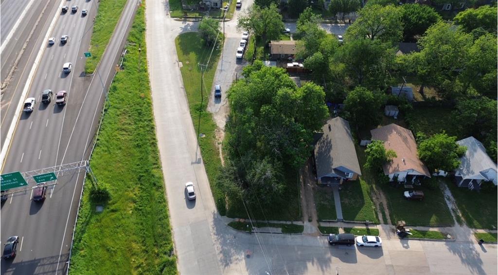 301 North Chandler Dr