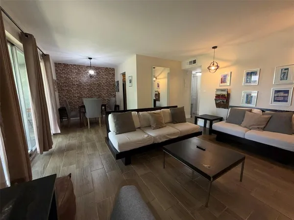 $1,600 | 4807 South Texas Avenue, Unit 4807C, Orlando, FL 32839