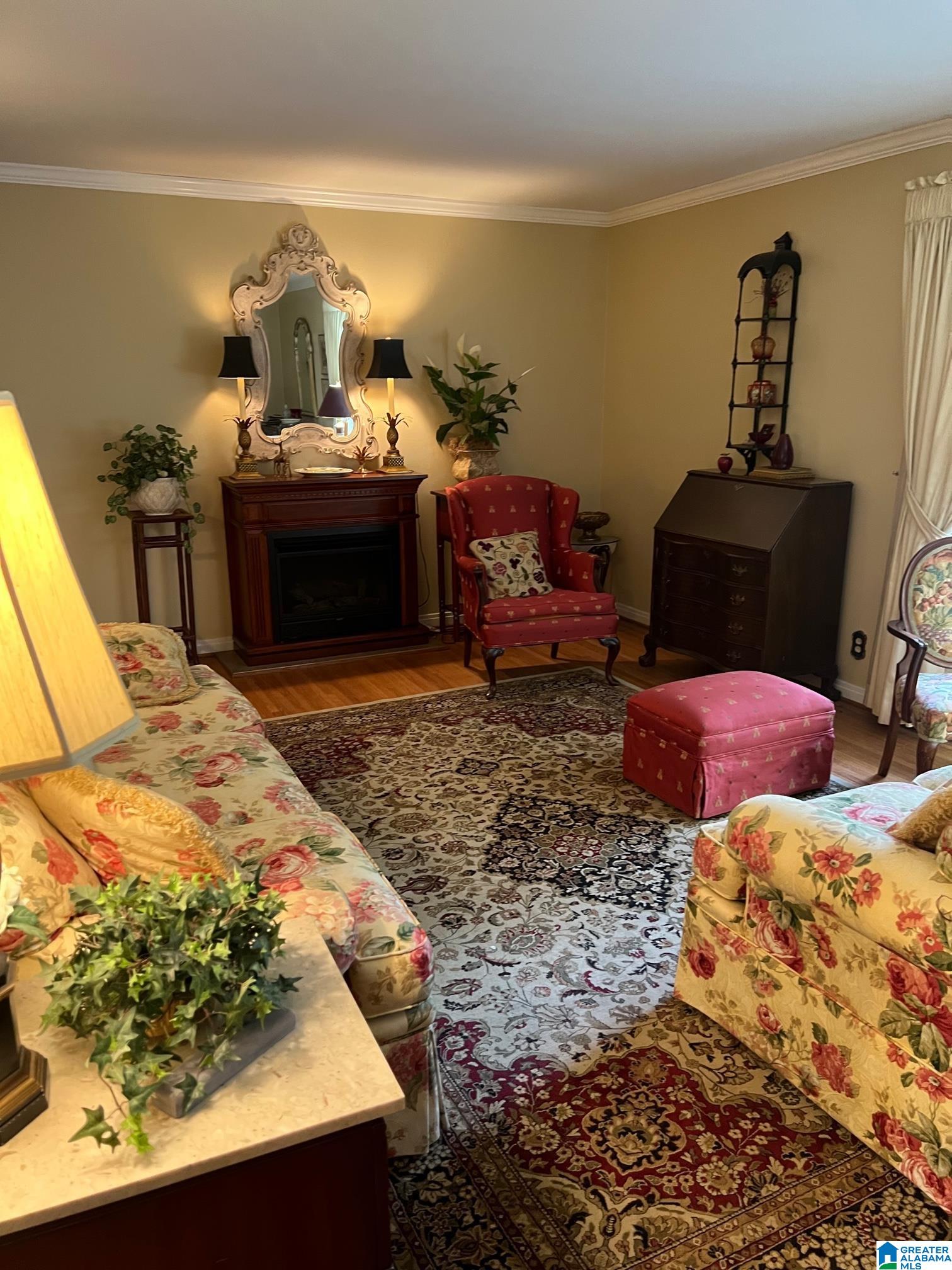 508 Rutherford Drive Birmingham, AL 35206 - Photo 3 of 37