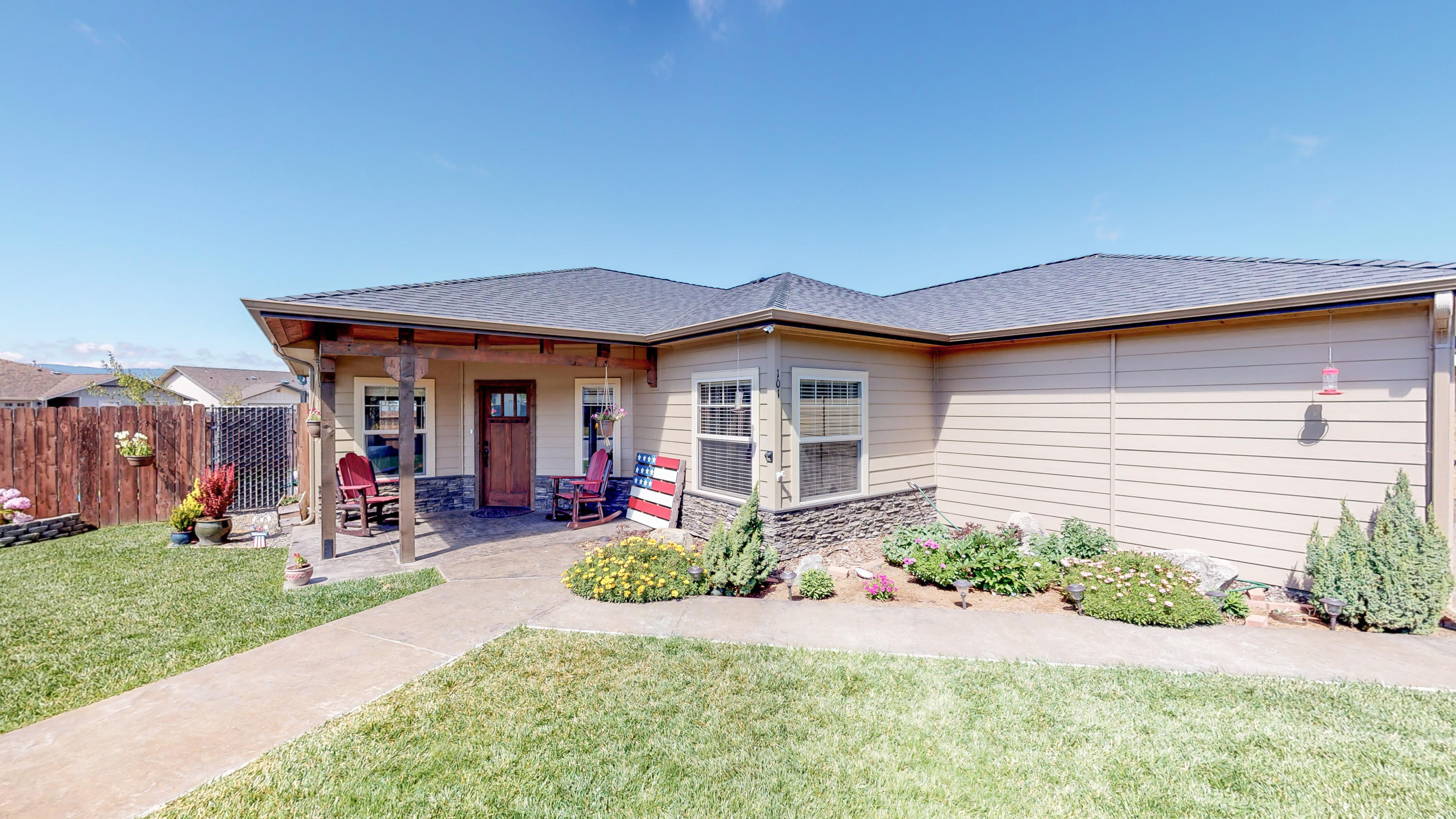 101 Ridge View Court Fortuna, CA 95540 - Photo 33 of 38