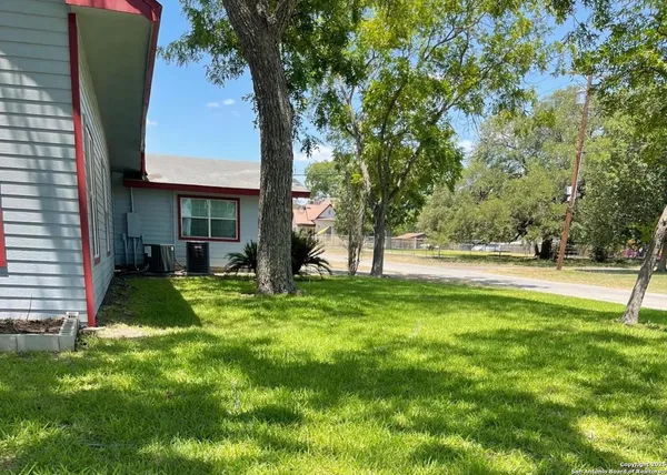 $290,000 | 205 South San Antonio Street, Sabinal, TX 78881