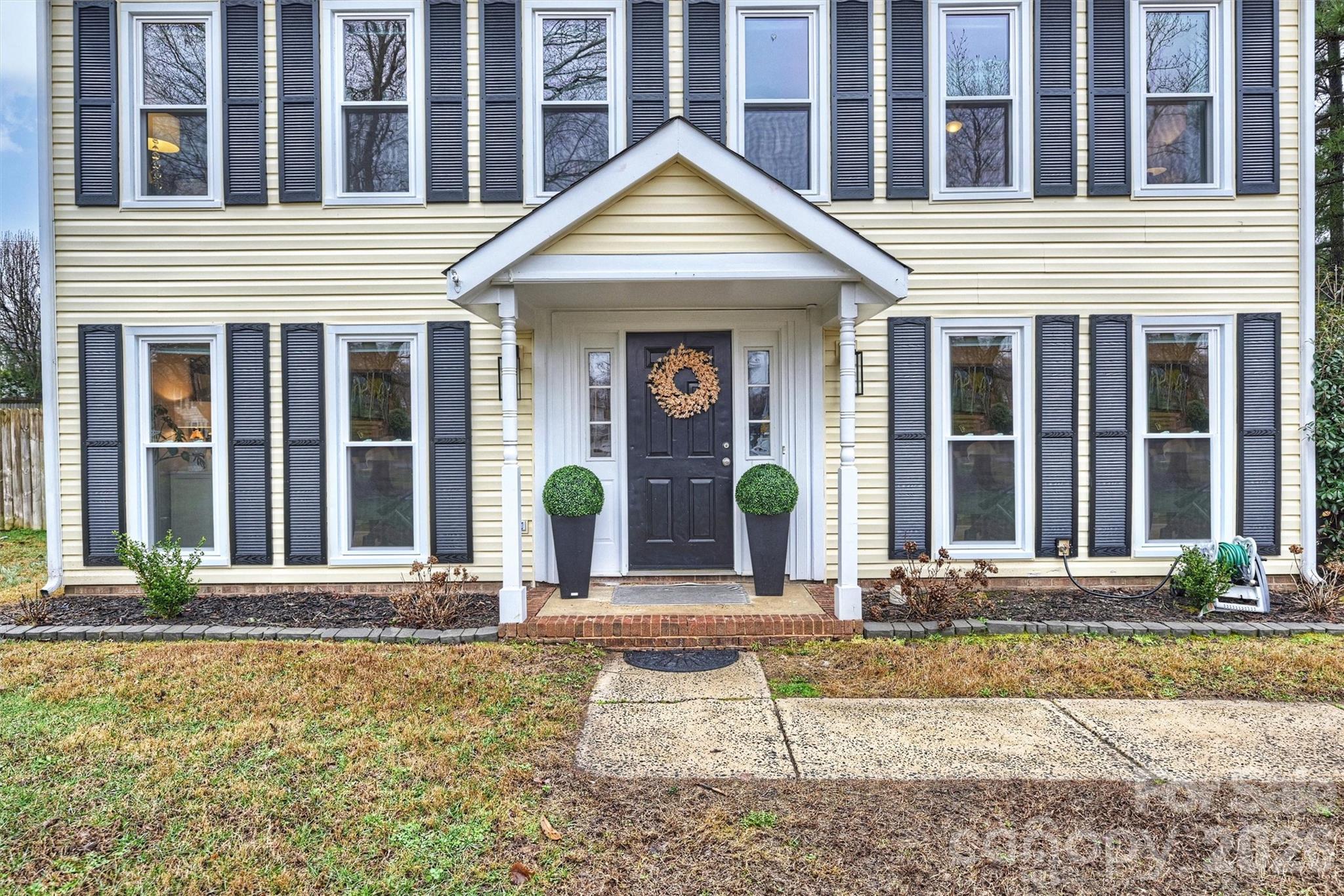 10233 Fairway Ridge Road Charlotte, NC 28277 - Photo 3 of 48 Gallery Image 3