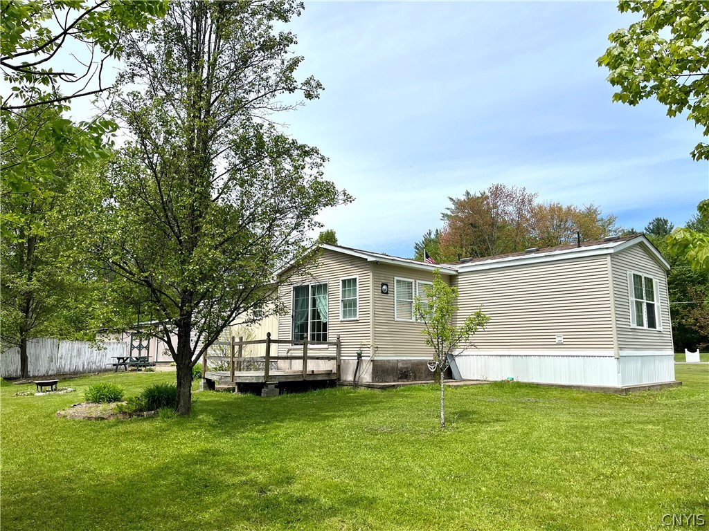83 Stoney Robby Road Fulton, NY 13069 - Photo 3 of 30
