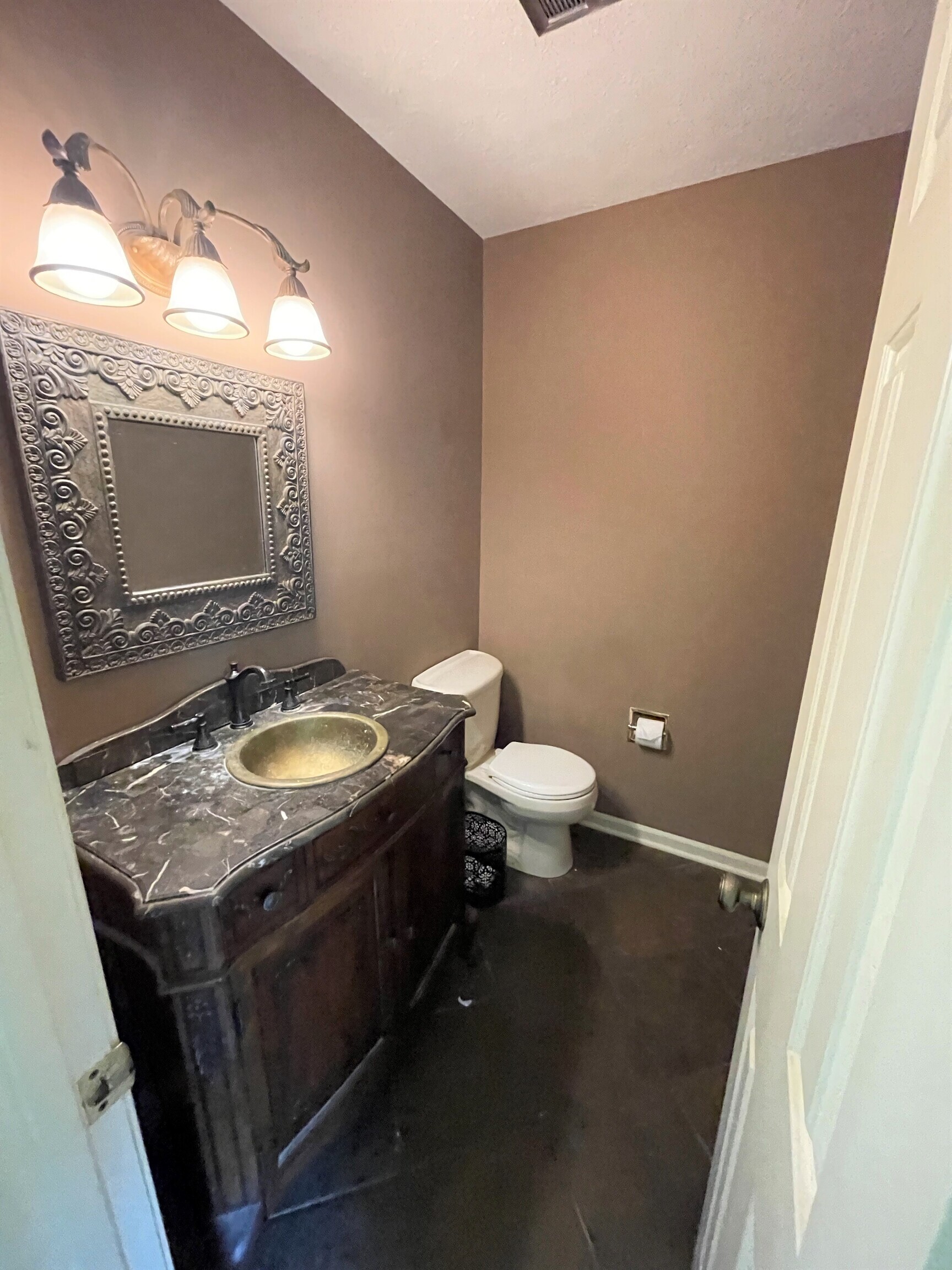 2842 Tipton Court Columbus, IN 47201 - Photo 13 of 16