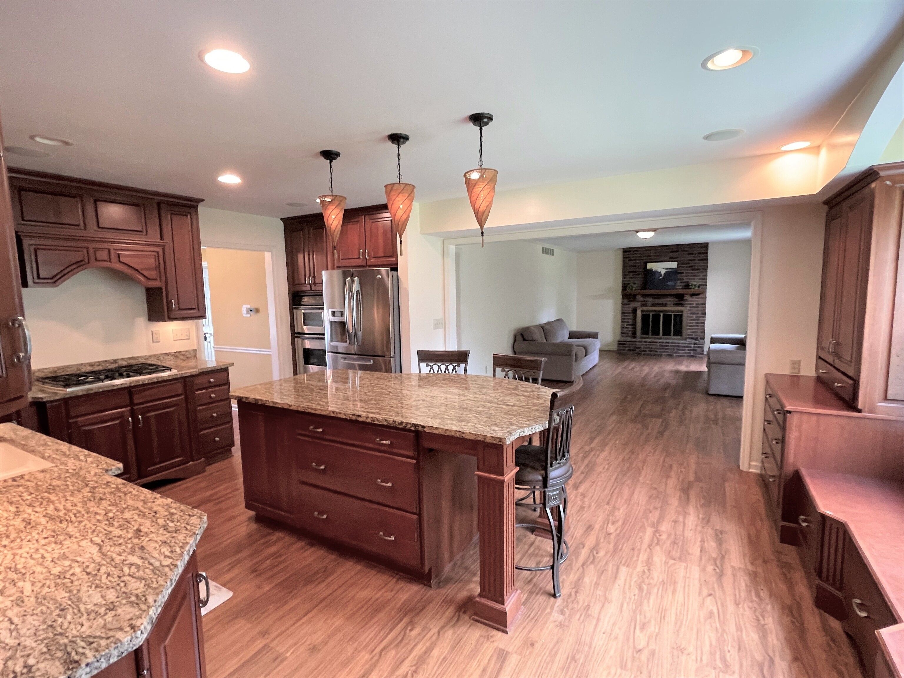 2842 Tipton Court Columbus, IN 47201 - Photo 3 of 16