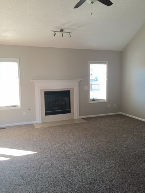 9127 Spring Forest Drive Fort Wayne, IN 46804 - Photo 5 of 25 Gallery Image 5