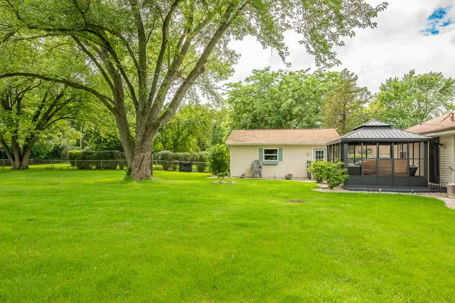 $440,000 | 28423 West Kelsey Court, Barrington, IL 60010