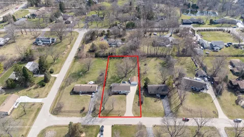 $440,000 | 28423 West Kelsey Court, Barrington, IL 60010