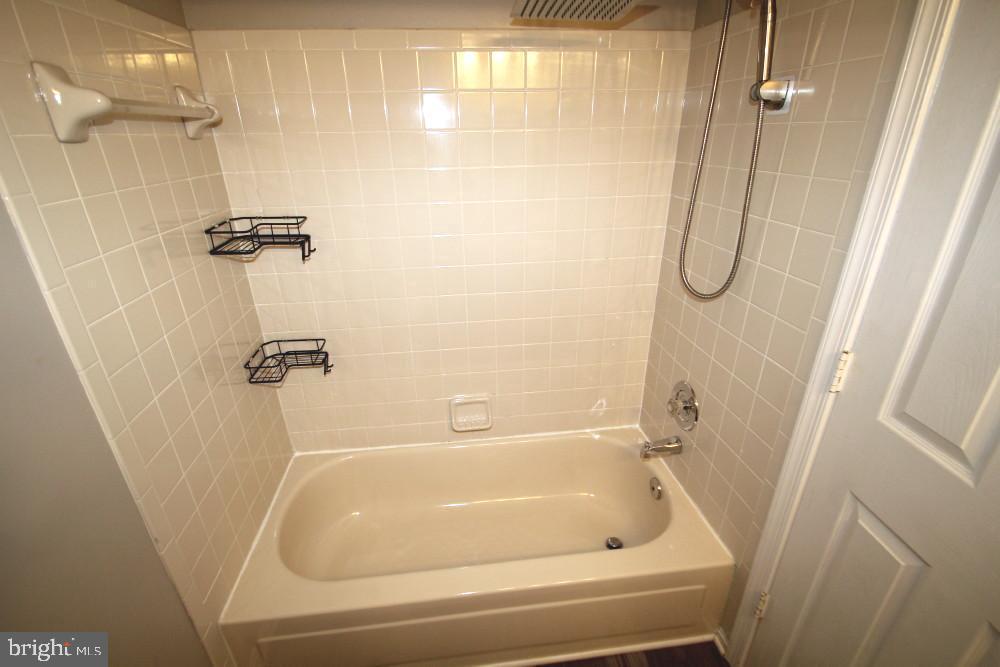 2112 Whitehall Road, Unit 2C Frederick, MD 21702 - Photo 18 of 24