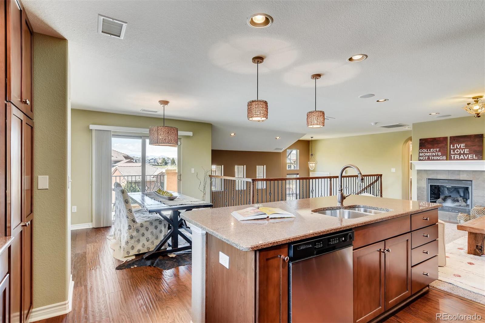 9139 Viaggio Way Highlands Ranch, CO 80126 - Photo 11 of 26 Gallery Image 11