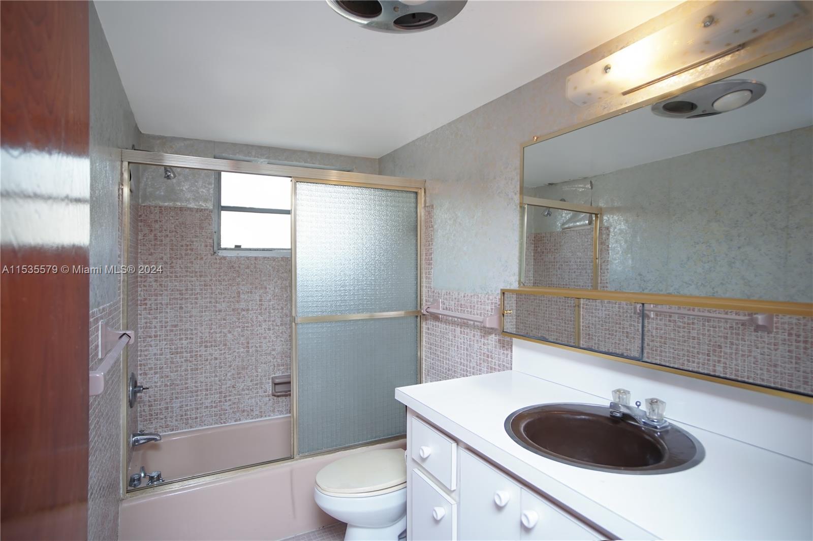 901 South Surf Road, Unit 206 Hollywood, FL 33019 - Photo 20 of 22 Gallery Image 20