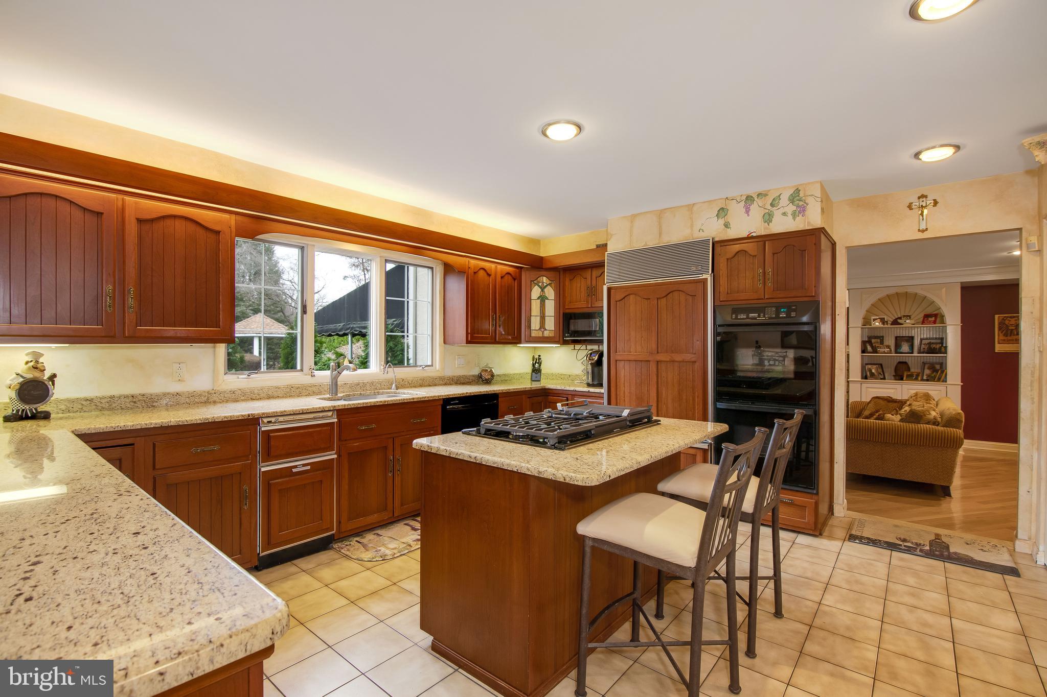 463 Kenwood Road Huntingdon Valley, PA 19006 - Photo 13 of 65 Gallery Image 13