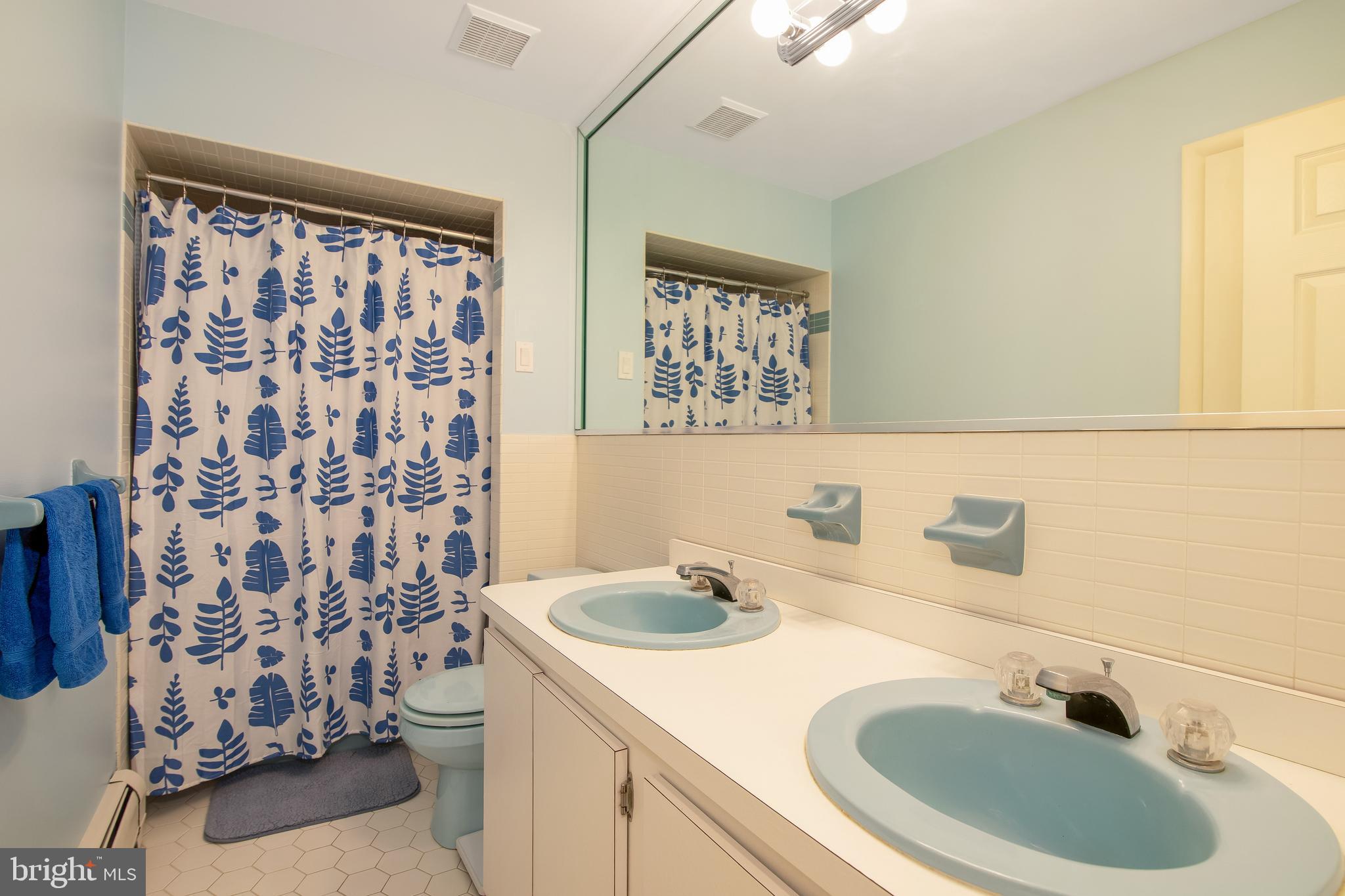 463 Kenwood Road Huntingdon Valley, PA 19006 - Photo 48 of 65 Gallery Image 48