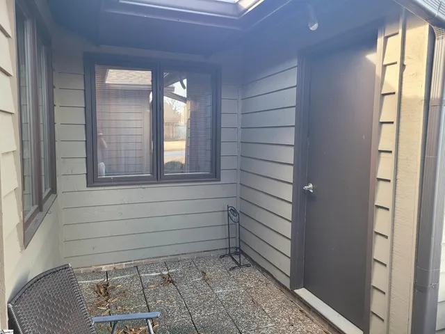 $260,000 | 147 Tanager Circle, Greer, SC 29650