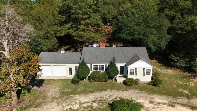 $249,000 | 8696 Aberdeen Road, Aberdeen, NC 28315