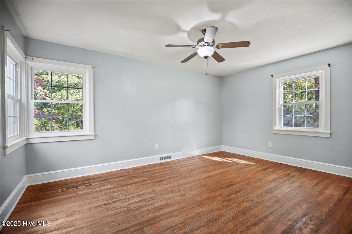 8696 Aberdeen Road Aberdeen, NC 28315 - Photo 16 of 34 24-IMG_1972