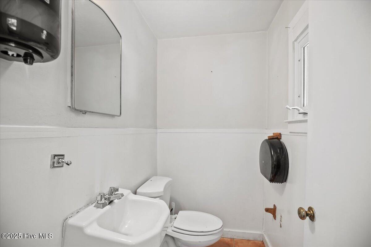 8696 Aberdeen Road Aberdeen, NC 28315 - Photo 23 of 34 11-IMG_1915