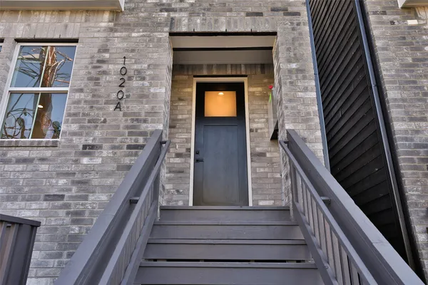 $3,900 | 1018A West 15th 1/2 Street, Unit B, Houston, TX 77008