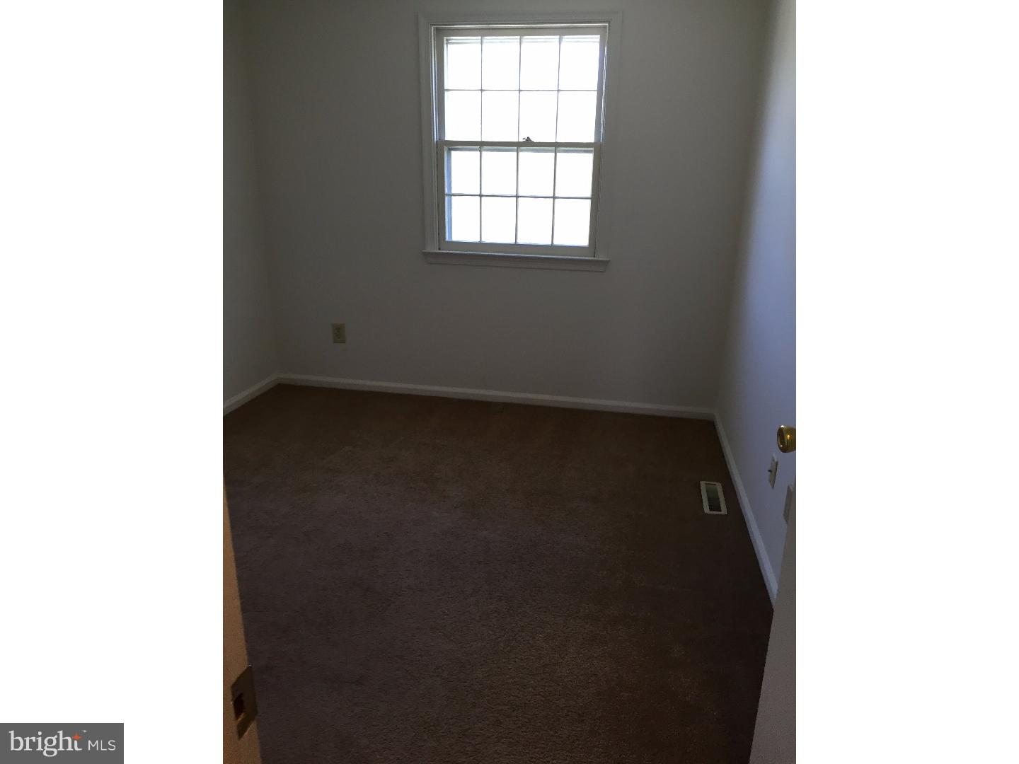 7 Stonegate Road Quakertown, PA 18951 - Photo 7 of 16 Gallery Image 7