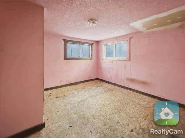 $49,900 | 111 Rotterdam Avenue, Muskegon, MI 49444