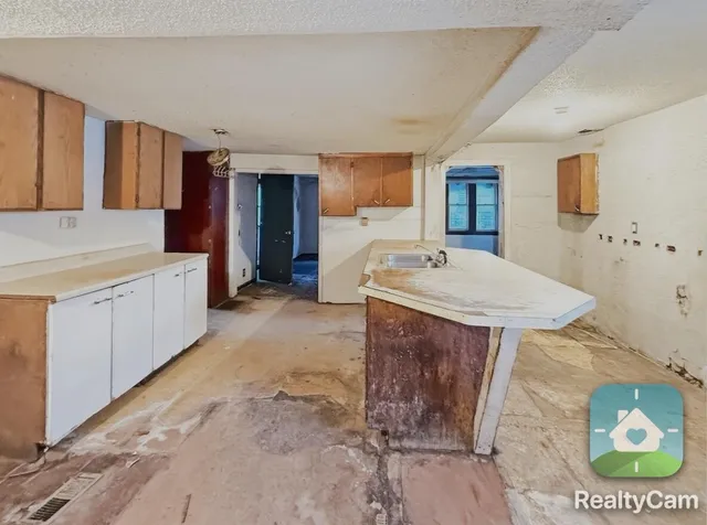 $49,900 | 111 Rotterdam Avenue, Muskegon, MI 49444