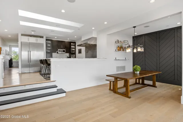 $925,000 | 218 Ridge Road, Stuyvesant, NY 12156