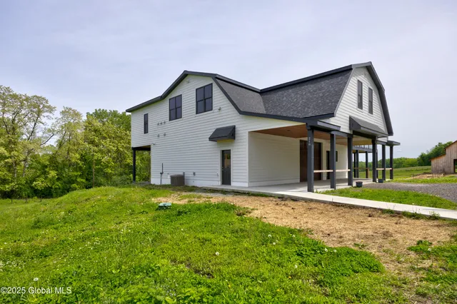 $925,000 | 218 Ridge Road, Stuyvesant, NY 12156