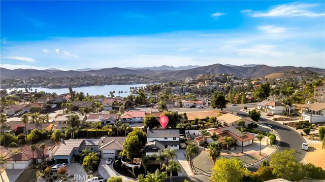 $779,000 | 29707 Yellow Gold Drive, Canyon Lake, CA 92587