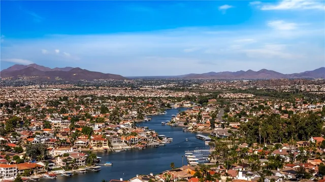 $779,000 | 29707 Yellow Gold Drive, Canyon Lake, CA 92587