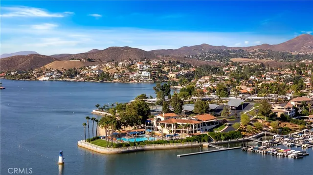 $779,000 | 29707 Yellow Gold Drive, Canyon Lake, CA 92587