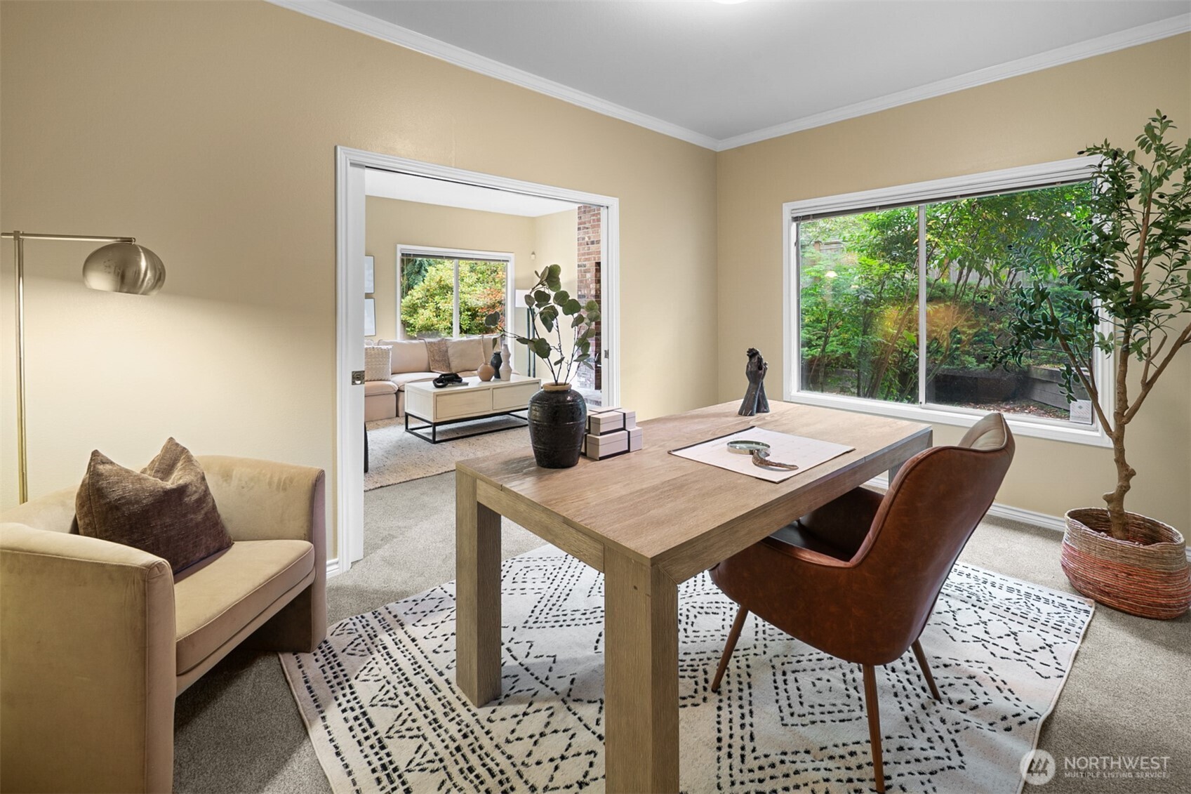 16116 68th Avenue West Edmonds, WA 98026 - Photo 14 of 40 a living room with furniture and a window