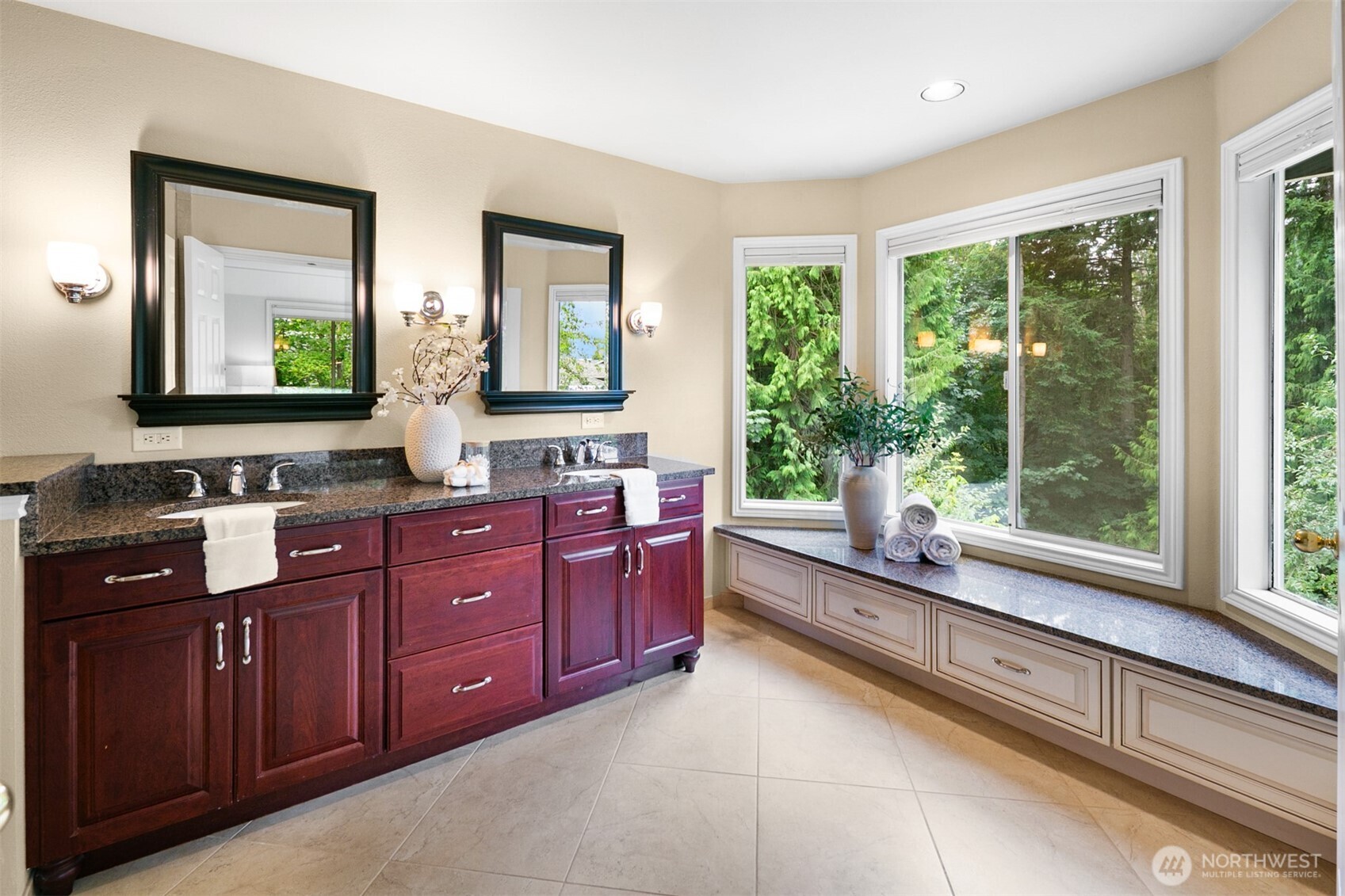 16116 68th Avenue West Edmonds, WA 98026 - Photo 22 of 40 a bathroom with a tub a sink and mirror