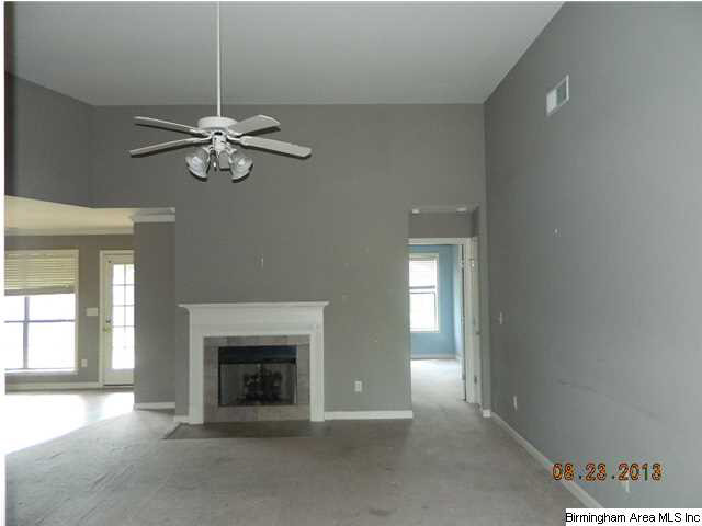 318 Victoria Station Alabaster, AL 35114 - Photo 3 of 18