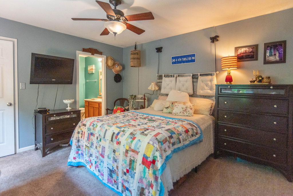 548 Sun Ridge Boulevard Avon, IN 46123 - Photo 12 of 27 Gallery Image 12