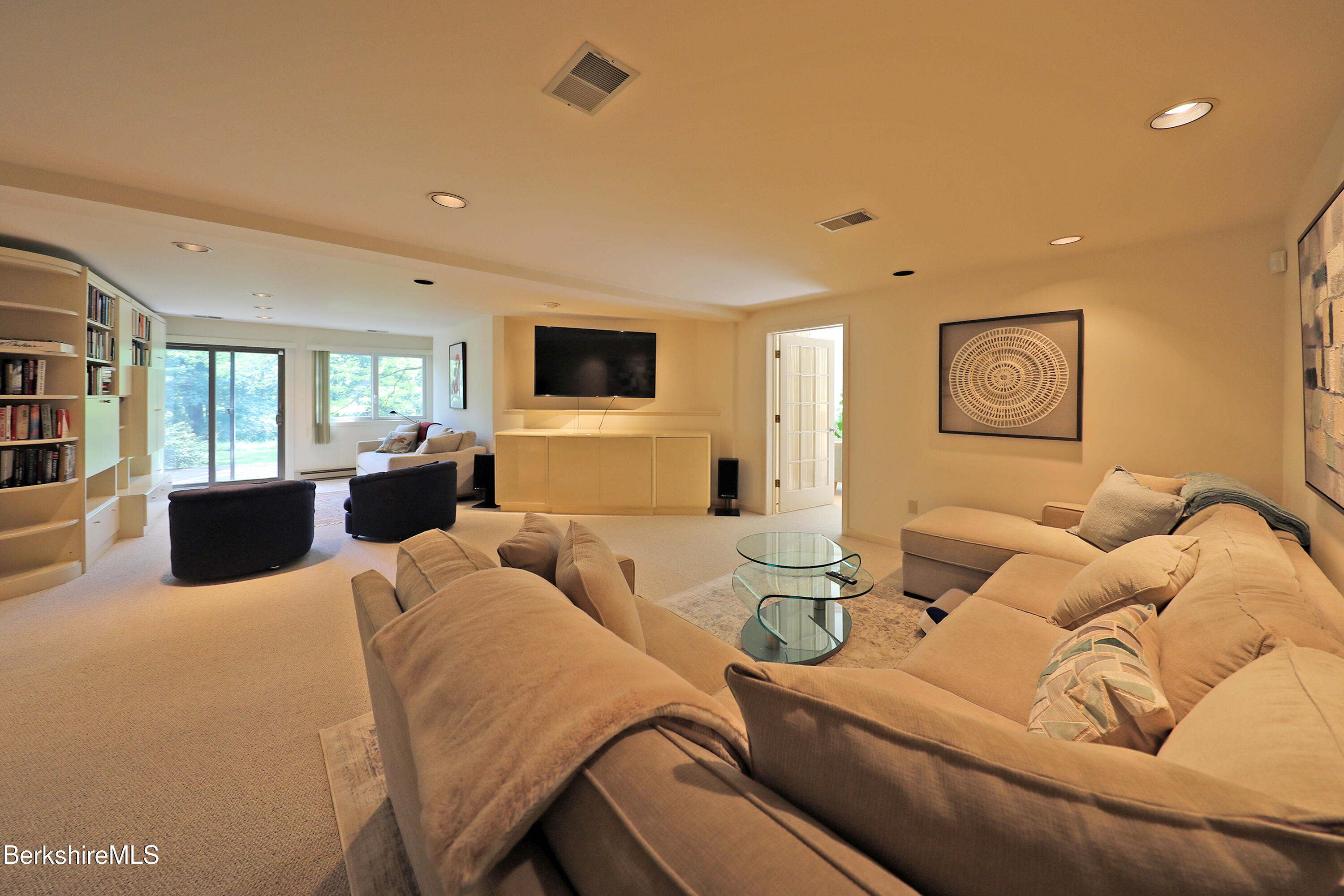 19 Hawthorne Road, Unit CV 7A Stockbridge, MA 01262 - Photo 42 of 64 ROOM FOR EVERYONE