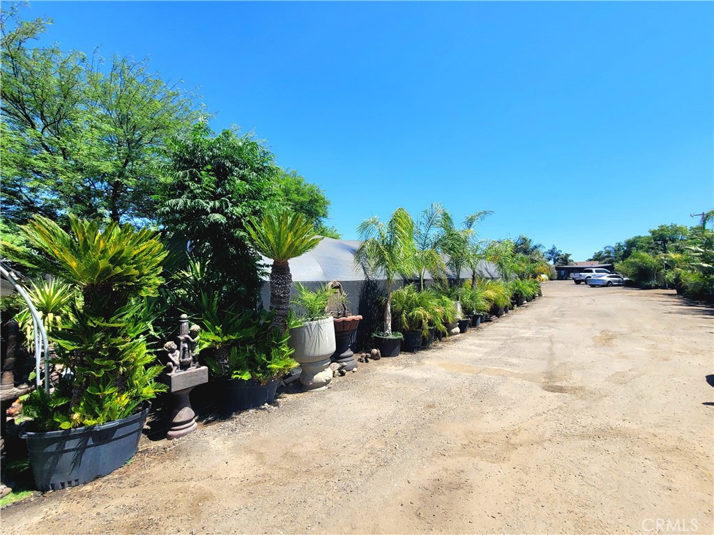 21131 Ellis Avenue Perris, CA 92570 - Photo 11 of 40