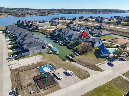 $575,000 | 10744 South Lake Mist Lane, Willis, TX 77318