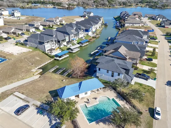 $599,000 | 10744 South Lake Mist Lane, Willis, TX 77318