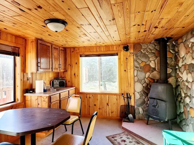 $584,041 | 60 County Road 60, Bovey, MN 55709