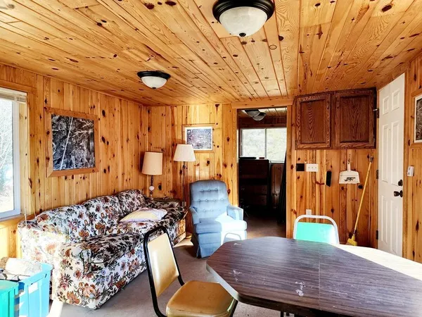 $584,041 | 60 County Road 60, Bovey, MN 55709