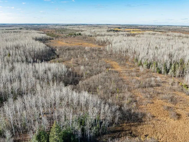 $584,041 | 60 County Road 60, Bovey, MN 55709