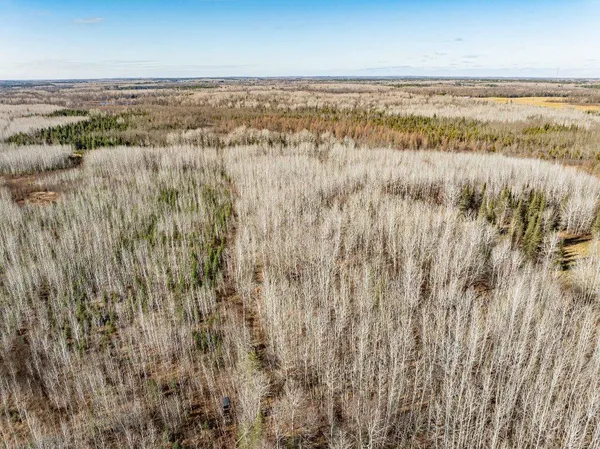 $584,041 | 60 County Road 60, Bovey, MN 55709