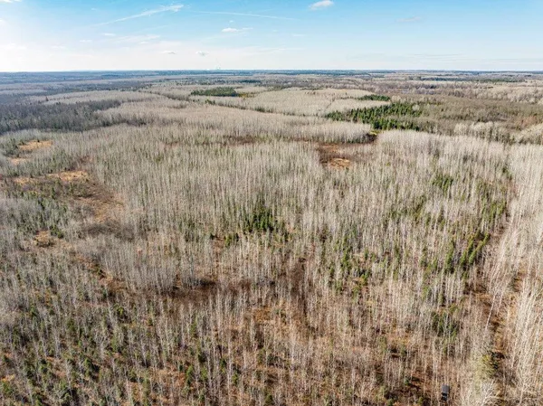 $584,041 | 60 County Road 60, Bovey, MN 55709