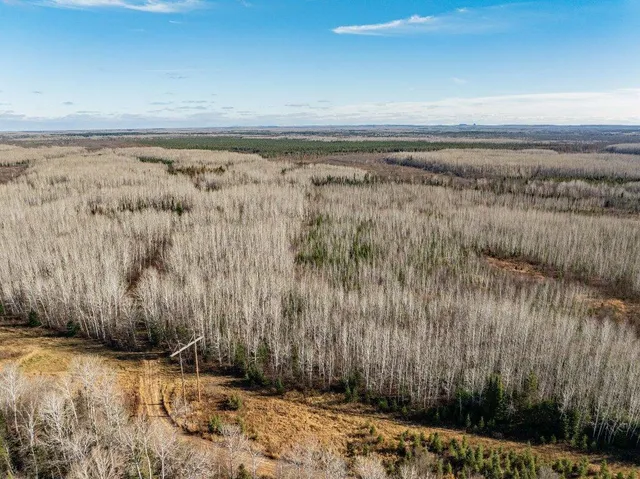 $584,041 | 60 County Road 60, Bovey, MN 55709