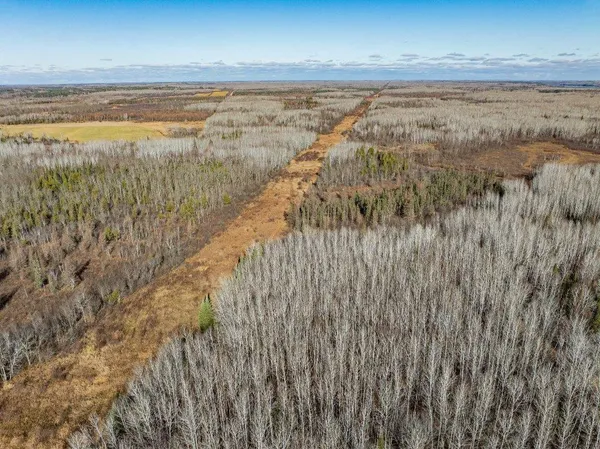 $584,041 | 60 County Road 60, Bovey, MN 55709