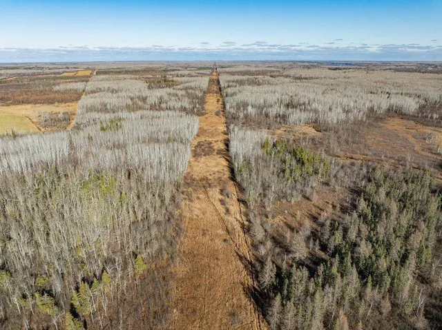 $584,041 | 60 County Road 60, Bovey, MN 55709