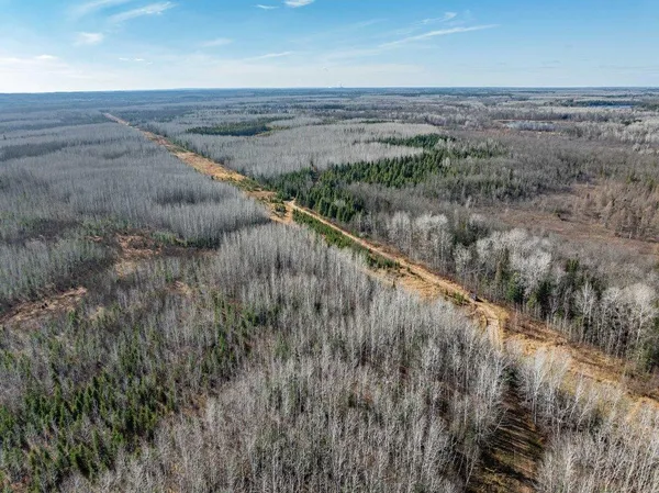 $584,041 | 60 County Road 60, Bovey, MN 55709