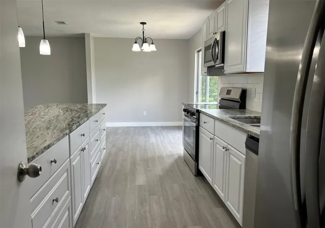 $248,900 | 2708 Sandalwood Drive South, Tallahassee, FL 32305