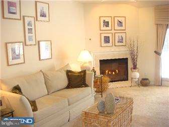 2 Sandstone Road East Windsor, NJ 08520 - Photo 8 of 12 Family Room